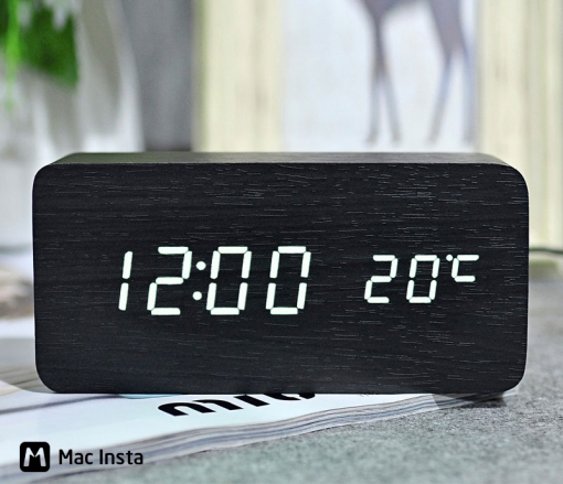 Đồng hồ bàn LED chất liệu gỗ